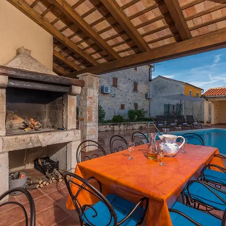Katarina, A Perfect Summer Retreat In Istria * Peresiji