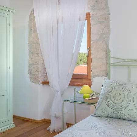 בית נופש Katarina, A Perfect Summer Retreat In Istria