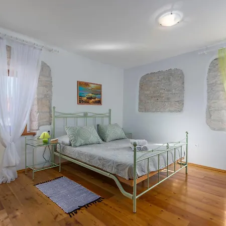 בית נופש Katarina, A Perfect Summer Retreat In Istria Peresiji