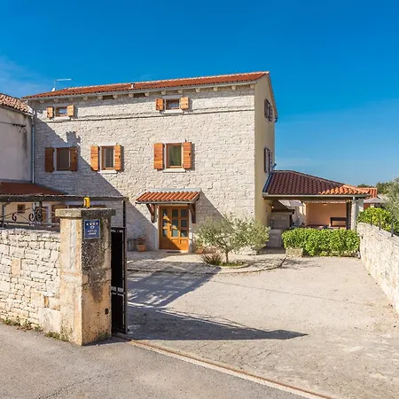 בית נופש Katarina, A Perfect Summer Retreat In Istria