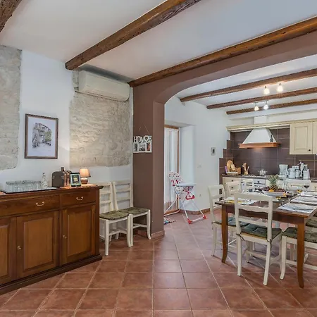 בית נופש Katarina, A Perfect Summer Retreat In Istria